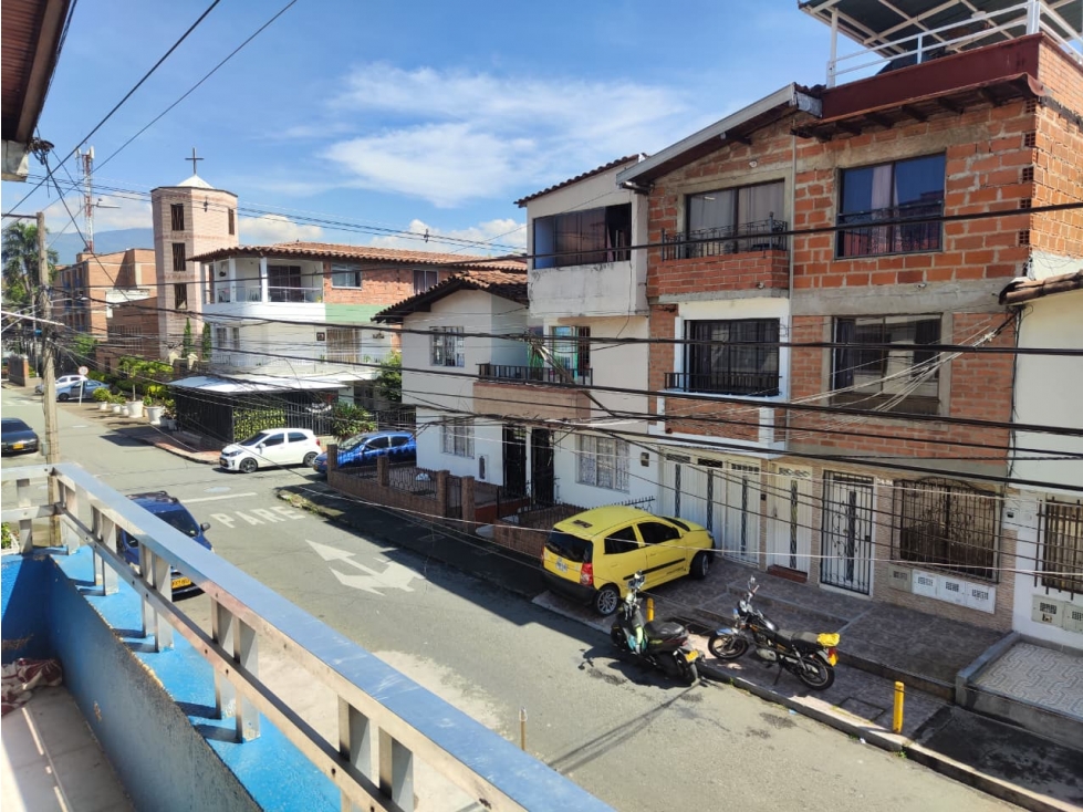 VENTA CASA BARRIO SANTA FE, MEDELLÍN — foto 6