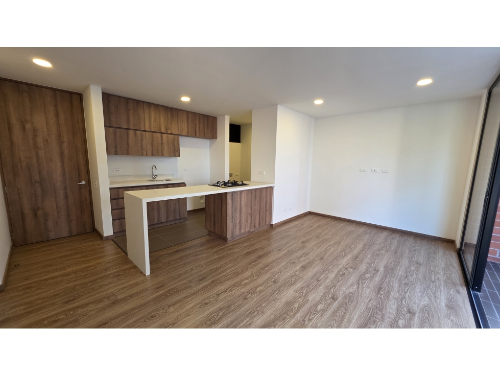 VENTA APARTAMENTO PARA ESTRENAR, ENVIGADO - EL TRIANON.