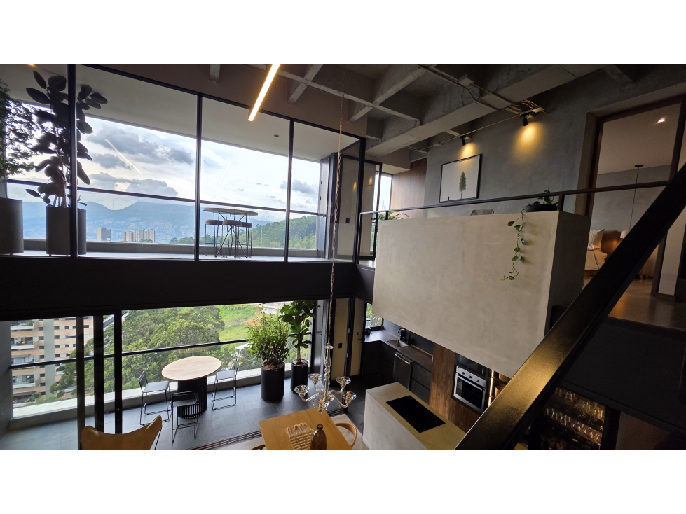 VENTA PENTHOUSE EN ALTOS DEL POBLADO, VISTA ABIERTA A CIUDAD. — foto 4