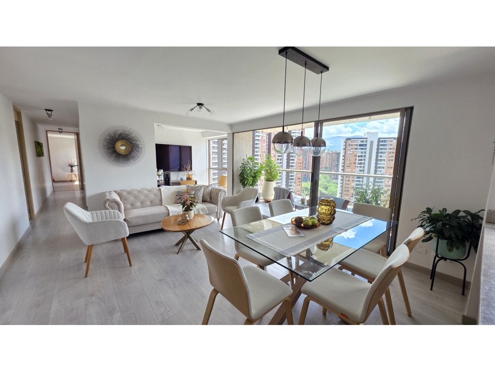 VENTA APARTAMENTO LOMA DE LOS BERNAL, MEDELLÍN