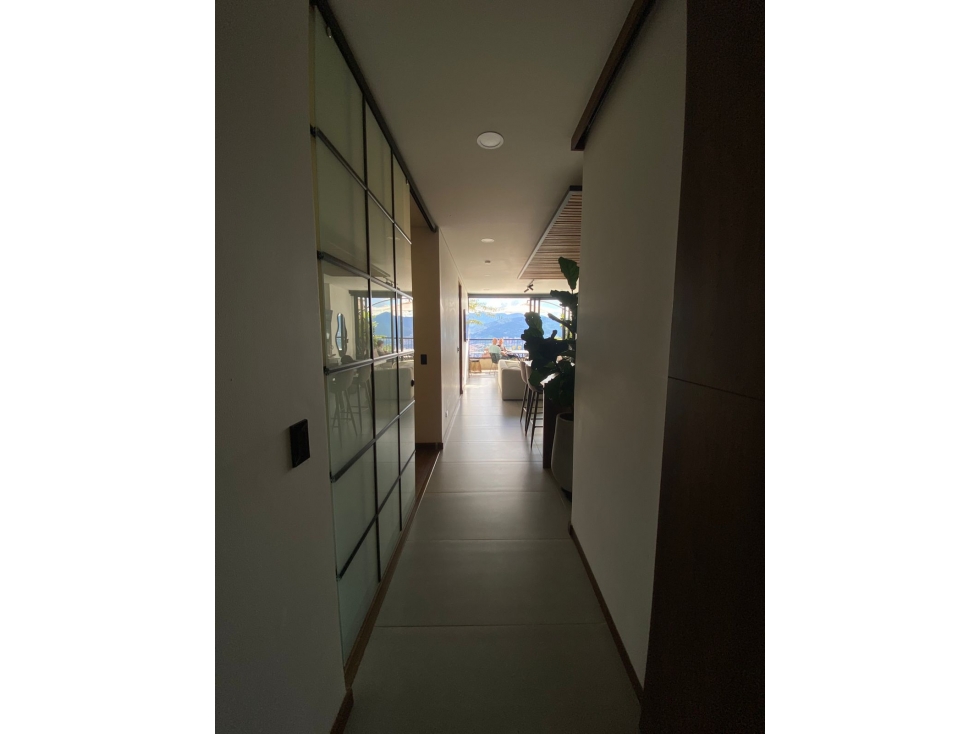 VENTA APARTAMENTO LAS PALMAS MEDELLÍN-PISO MEDIO — foto 4
