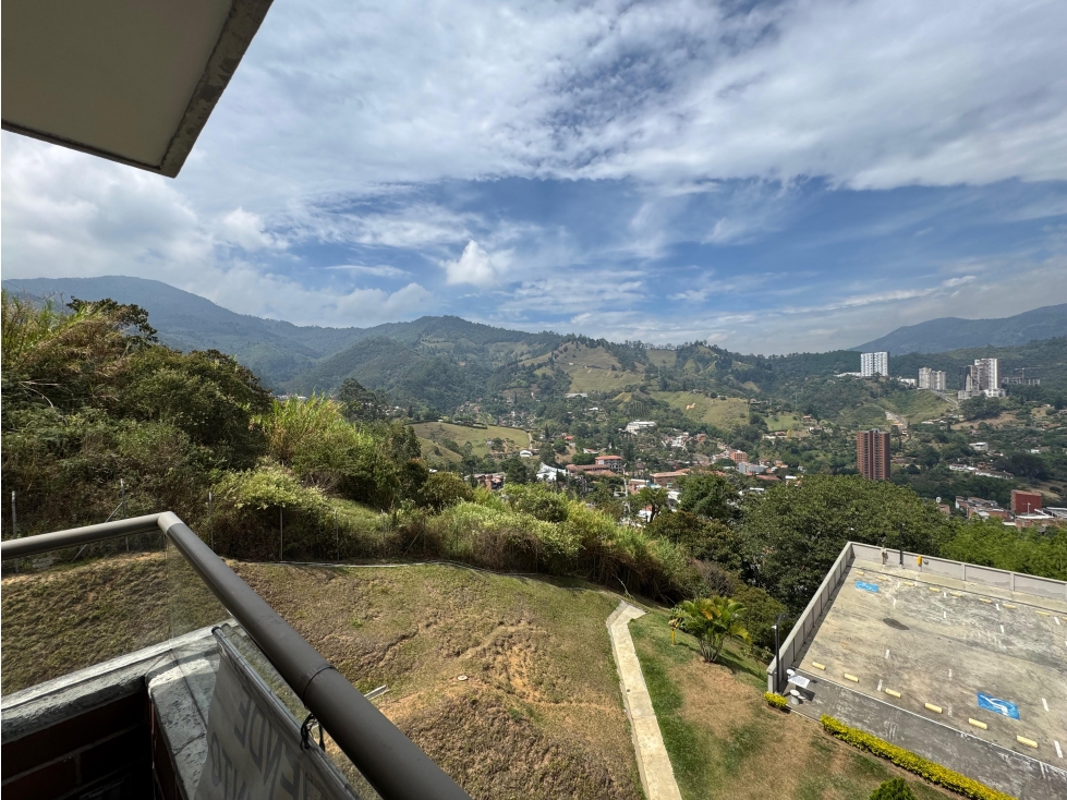 VENTA APARTAMENTO LAS LOMITAS, SABANETA, VISTA VERDE — foto 4