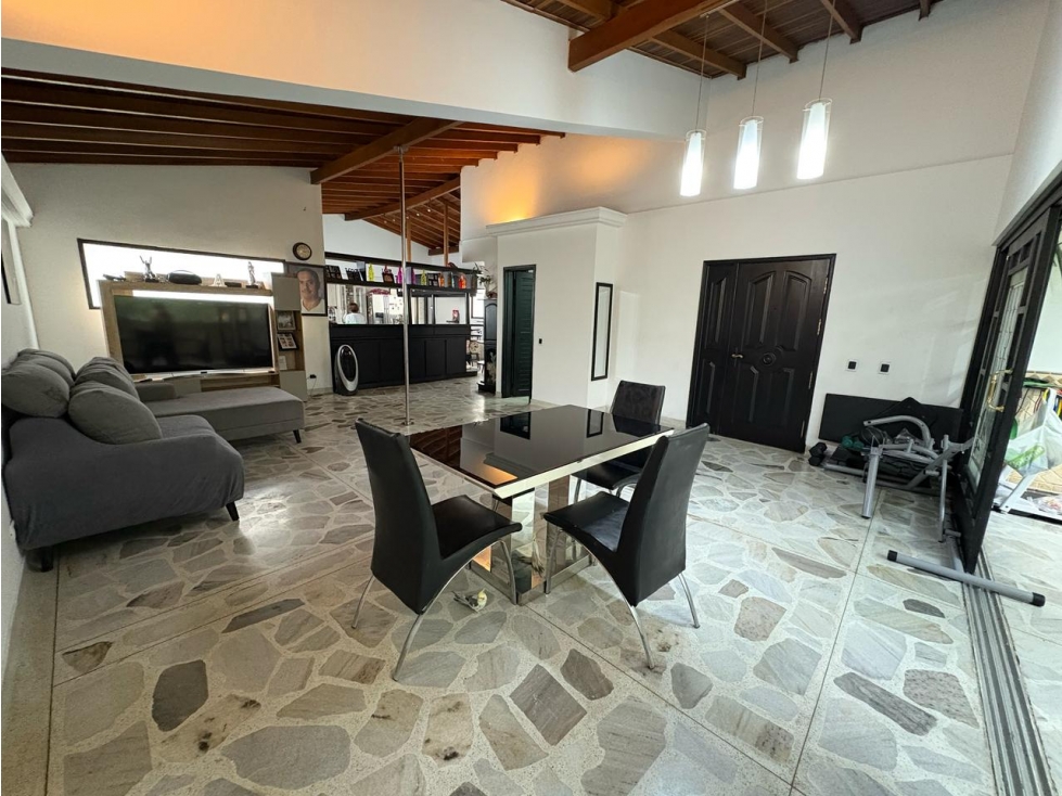 VENTA PENTHOUSE DUPLEX LAURELES AVENIDA NUTIBARA — foto 2