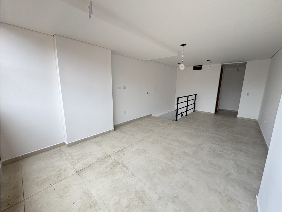 VENTA APARTAMENTO LAURELES CON LICENCIA TURÍSTICA — foto 2