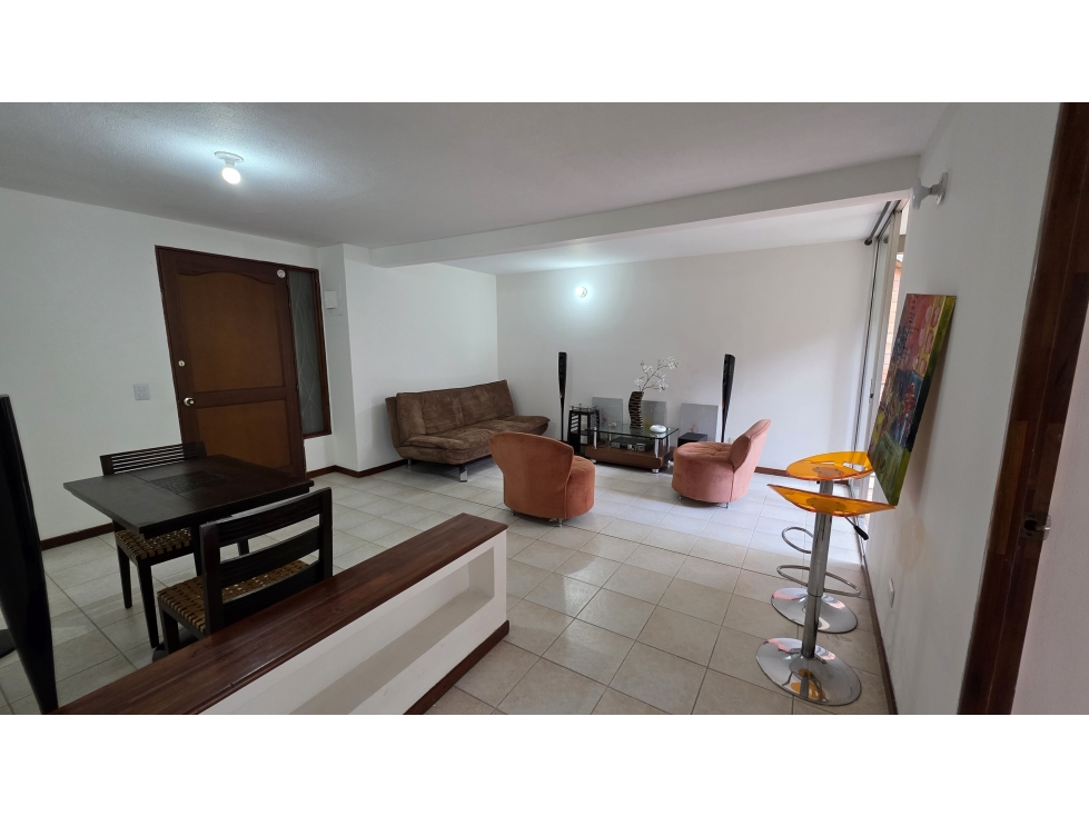 VENTA APARTAMENTO PARA REFORMAR, POBLADO - SANTA MARIA DE LOS ANGELES — foto 2
