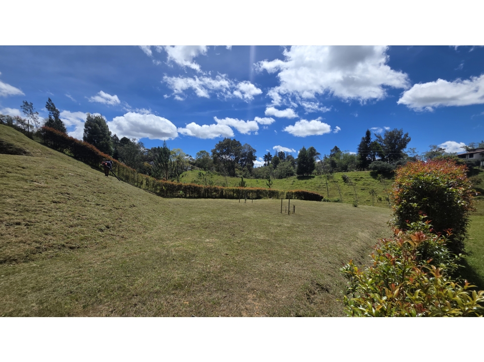 VENTA CASA DE DOS NIVELES EN ALTO DE PALMAS — foto 4