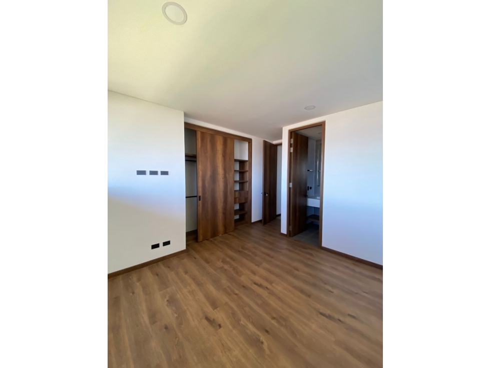 VENTA APARTAMENTO LAS PALMAS MEDELLÍN-PISO MEIO — foto 5