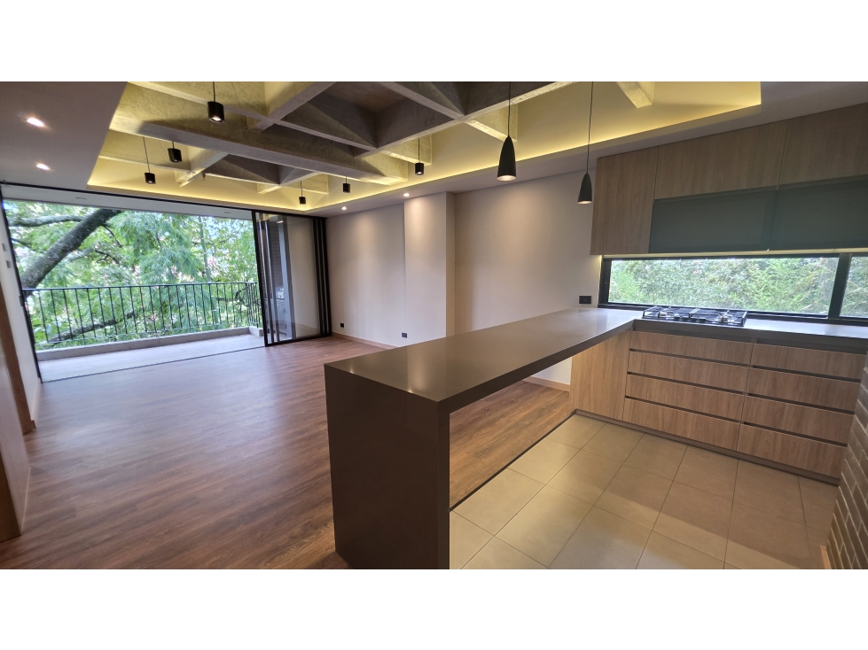 VENTA APARTAESTUDIO LOMA DEL ESMERALDAL ENVIGADO PARA ESTRENAR