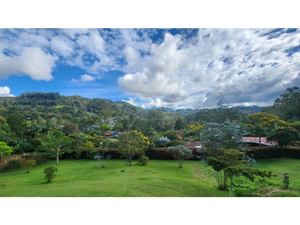 VENTA LOTE VEREDA LA LORENA VIA LLANOGRANDE - RETIRO