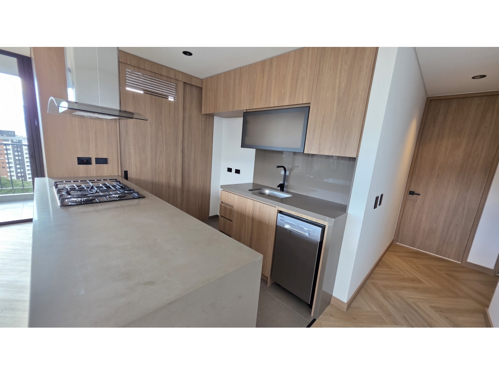 VENTA APARTAMENTO LOMA DEL ESMERALDAL ENVIGADO PARA ESTRENAR — foto 2