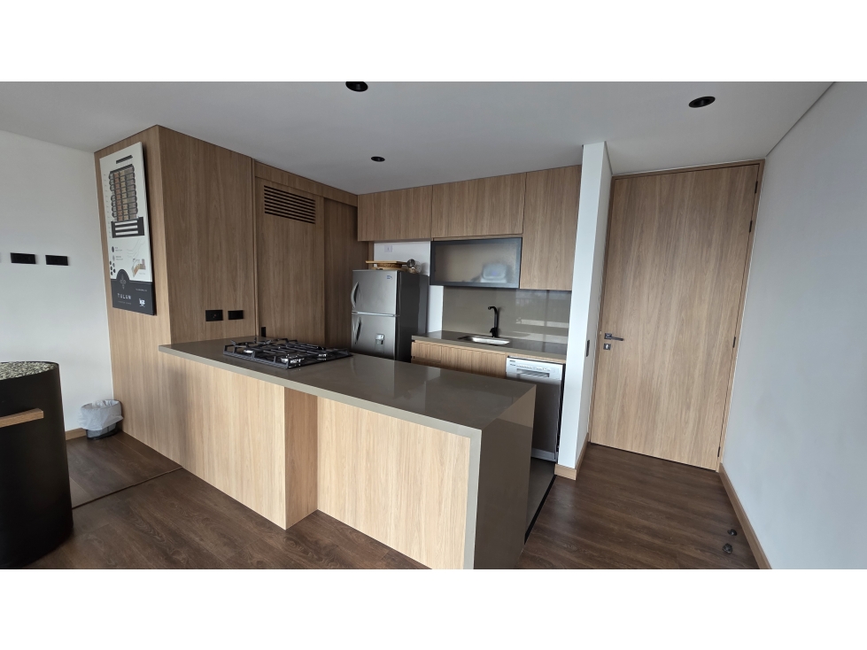 VENTA APARTAMENTO LOMA DEL ESMERALDAL ENVIGADO PARA ESTRENAR — foto 2