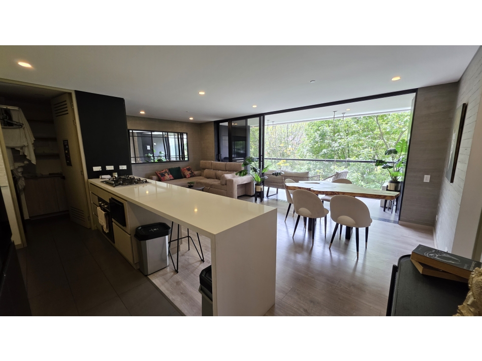 VENTA APARTAMENTO ALTOS DEL POBLADO, MEDELLIN