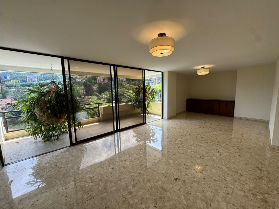 VENTA PENTHOUSE CERCA VIZCAYA, EL POBLADO