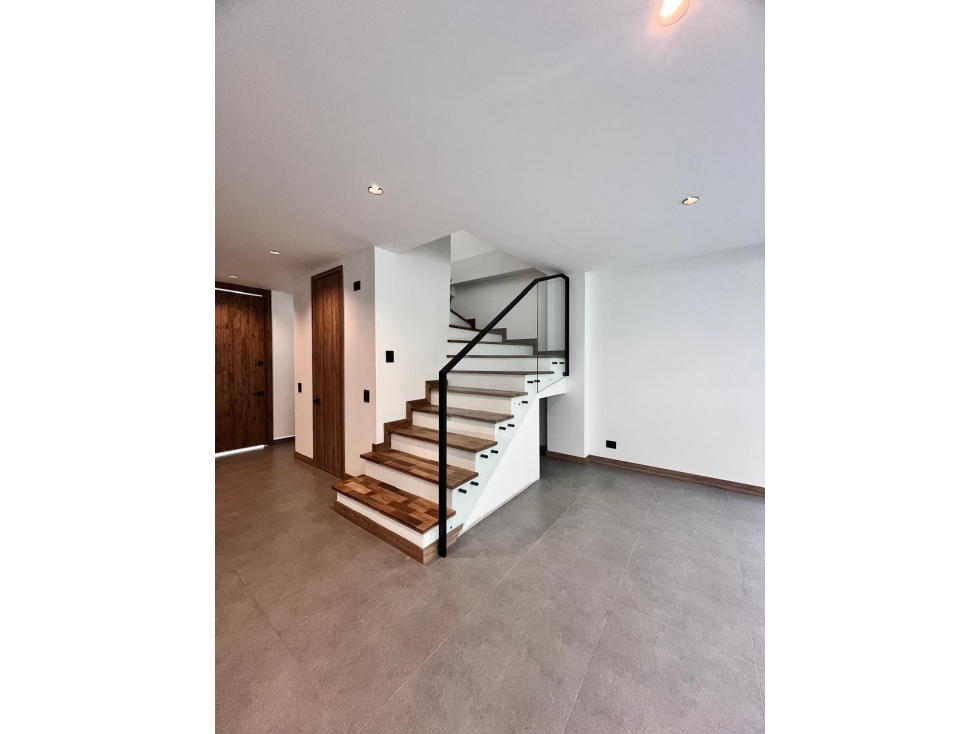 VENTA CASA RIONEGRO BARRO BLANCO TRES NIVELES ENTREGA FEBRERO 2026 — foto 6