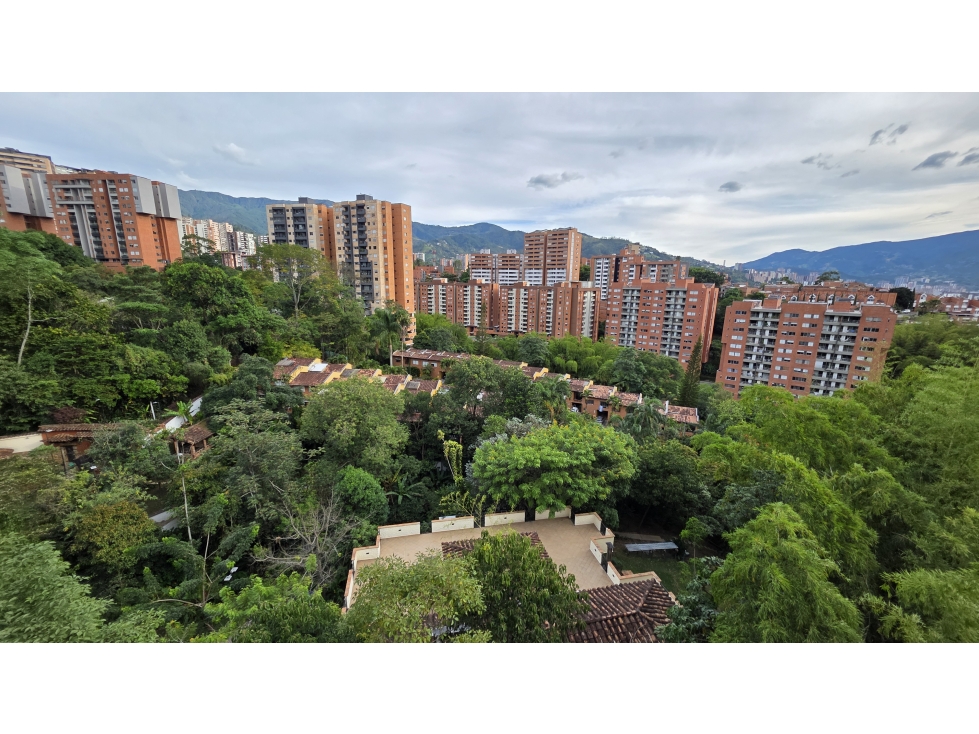 VENTA APARTAMENTO LOMA DEL ESMERALDAL ENVIGADO — foto 2