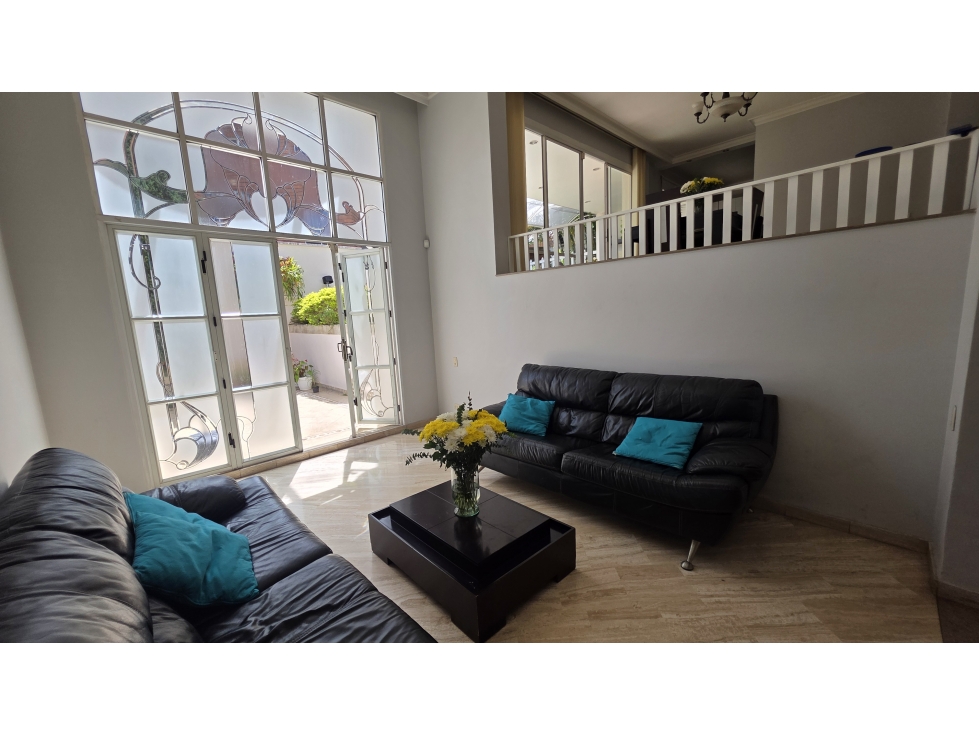 VENTA CASA PARA REMODELAR EN LAS LOMAS 2, EL POBLADO — foto 5