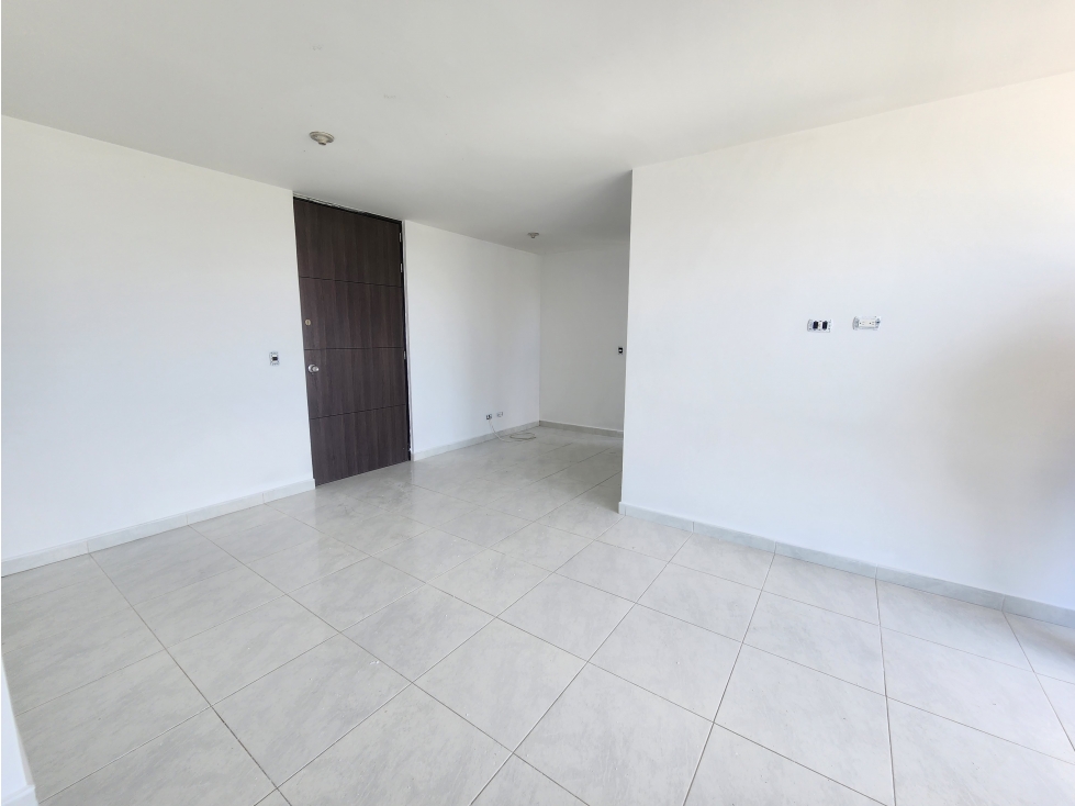 VENTA APARTAMENTO EN NIQUIA, VISTA CIUDAD, PISO ALTO. — foto 6