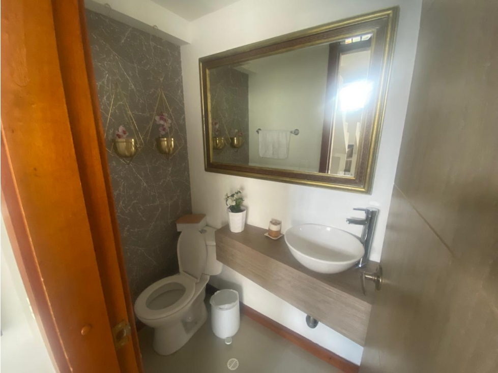 VENTA CASA ENVIGADO -LAS ANTILLAS 3 NIVELES — foto 3