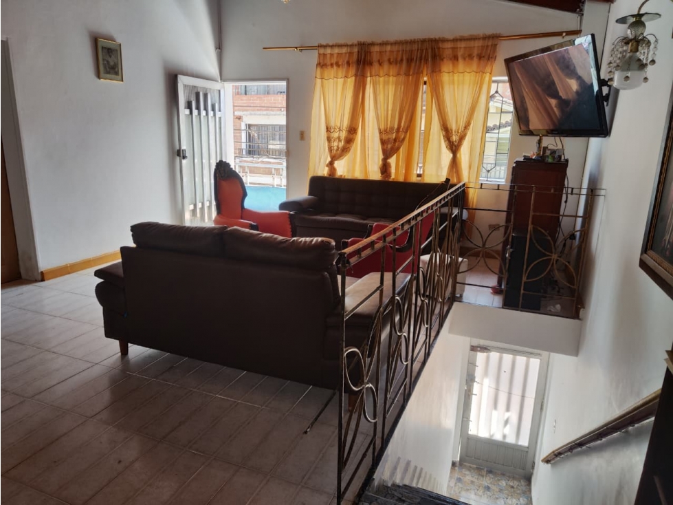 VENTA CASA BARRIO SANTA FE, MEDELLÍN — foto 2