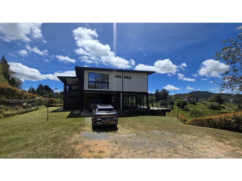 VENTA CASA DE DOS NIVELES EN ALTO DE PALMAS — foto 2