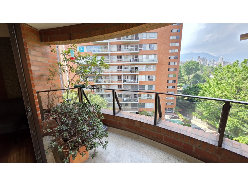 VENTA APARTAMENTO BALSOS, POBLADO — foto 3