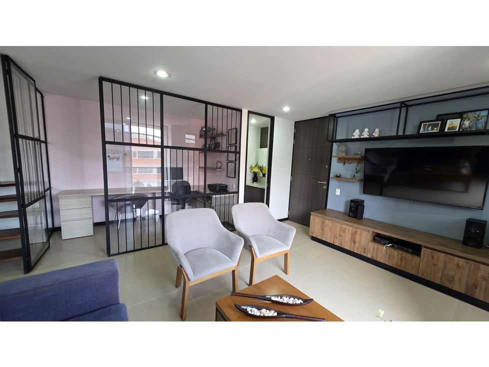VENTA APARTAMENTO DUPLEX EN ALTOS DEL POBLADO. — foto 3