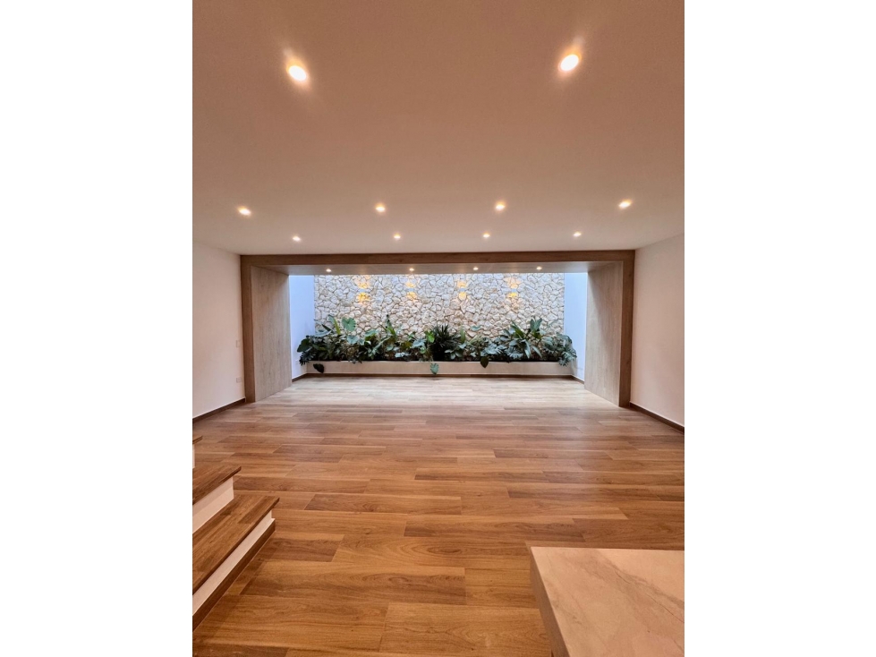 VENTA CASA RIONEGRO BARRO BLANCO TRES NIVELES