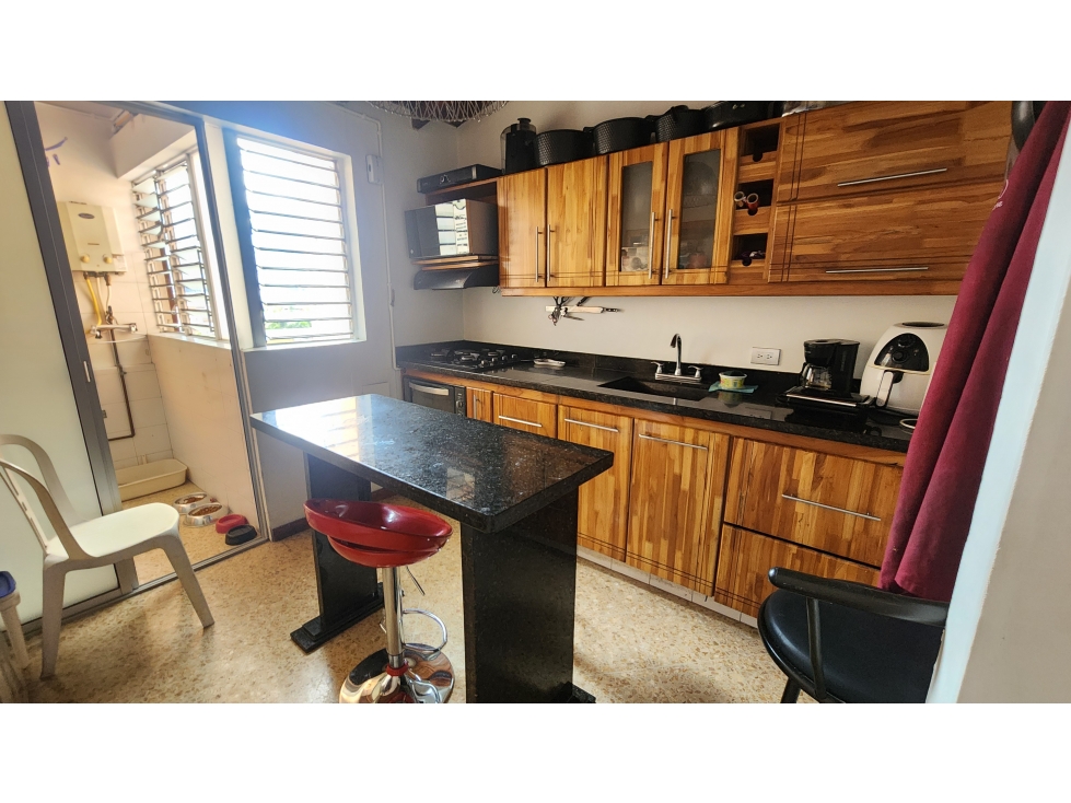VENTA APARTAMENTO CONQUISTADORES — foto 4