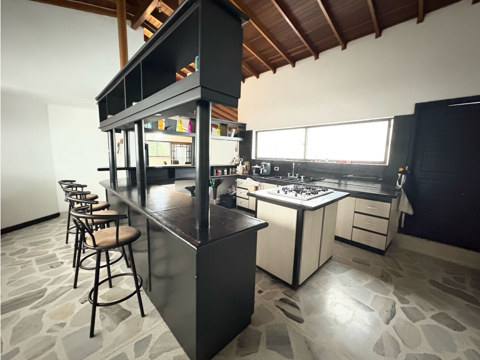 VENTA PENTHOUSE DUPLEX LAURELES AVENIDA NUTIBARA — foto 4