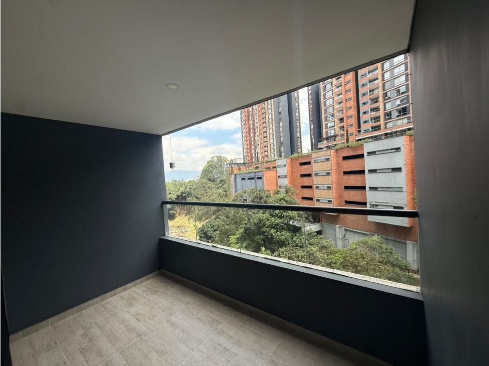 VENTA APARTAMENTO LOMA DE LAS BRUJAS, ENVIGADO — foto 2