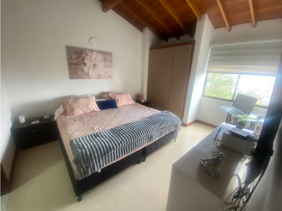 VENTA CASA ENVIGADO -LAS ANTILLAS 3 NIVELES — foto 5