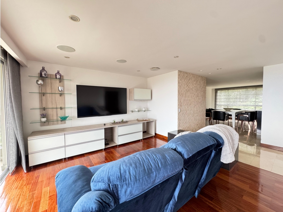 VENTA Y ALQUILER APARTAMENTO EN POBLADO ALTO, VISTA CIUDAD. — foto 6