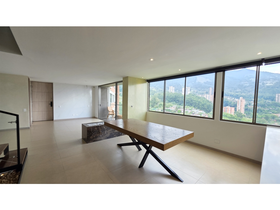 VENTA APARTAMENTO DUPLEX EN ALTOS DEL POBLADO, VISTA ABIERTA. — foto 6