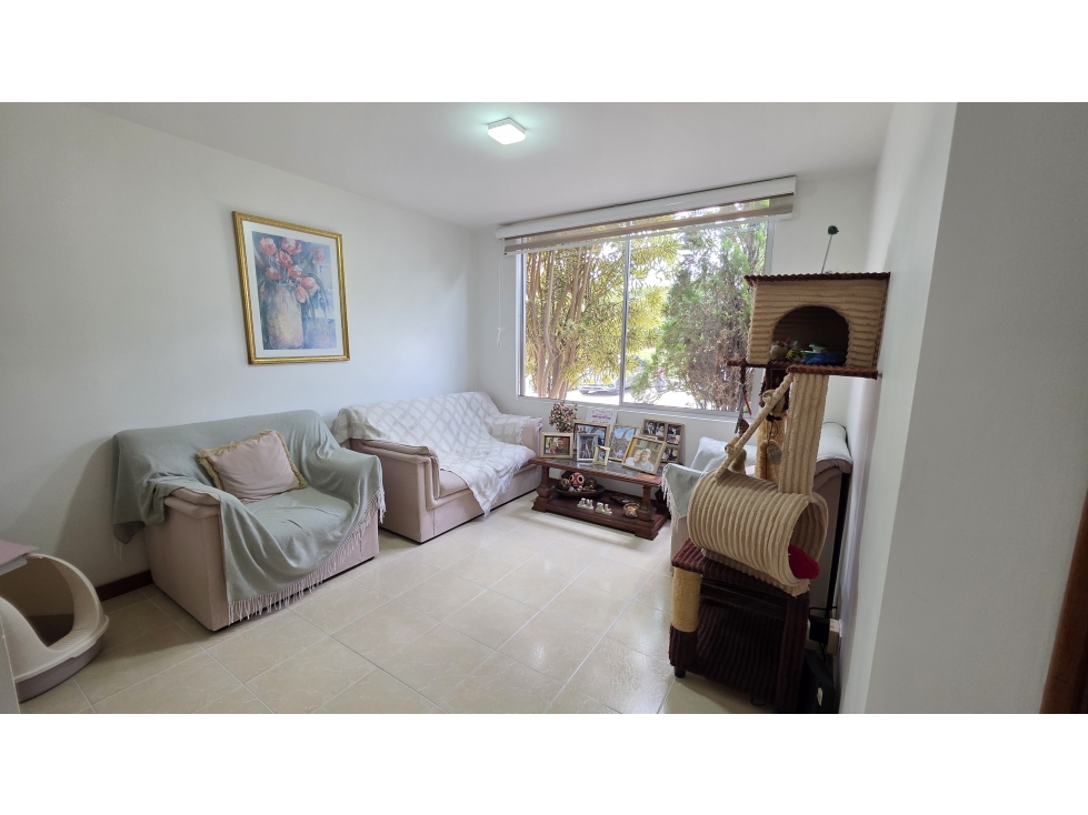 VENTA CASA DE TRES NIVELES EN UNIDAD CERRADA. SURAMERICA, LA ESTRELLA — foto 3