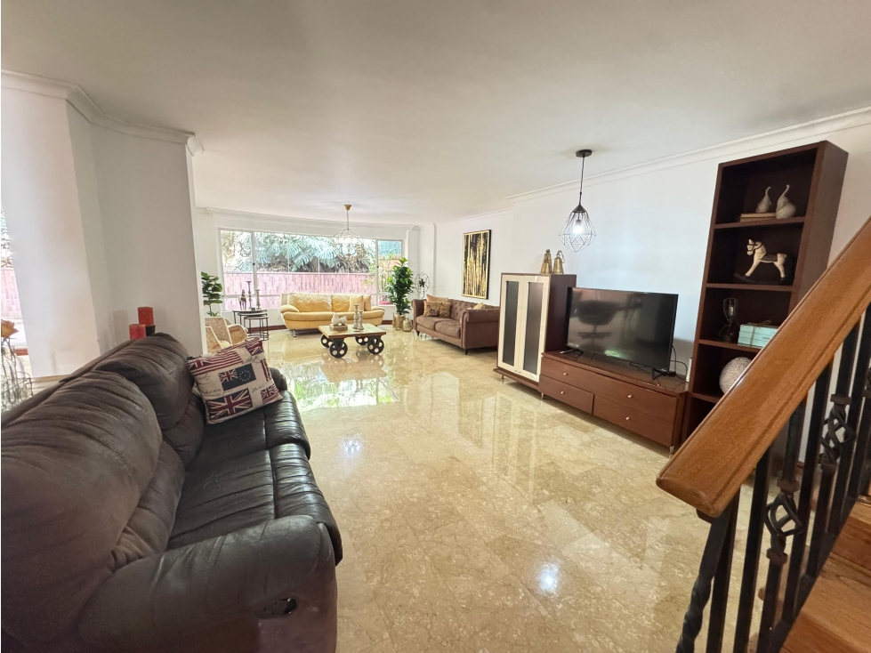 VENTA CASA DOS NIVELES EN SAN LUCAS - POBLADO — foto 5