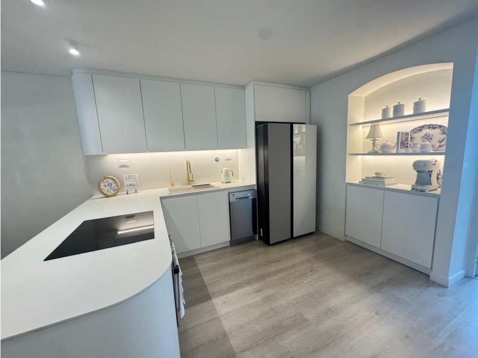 VENTA APARTAMENTO EN CIUDAD DEL RÍO - MEDELLÍN. — foto 4
