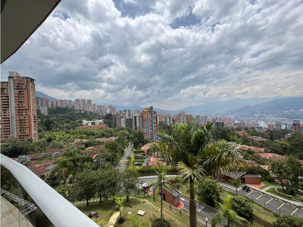 VENTA Y ALQUILER APARTAMENTO EN POBLADO ALTO, VISTA CIUDAD. — foto 4