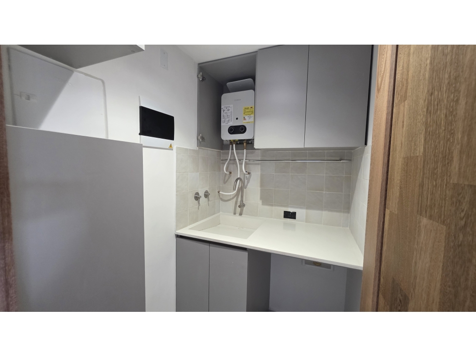 VENTA APARTAMENTO PARA ESTRENAR - SABANETA, AV. LAS VEGAS, AIRBNB — foto 3