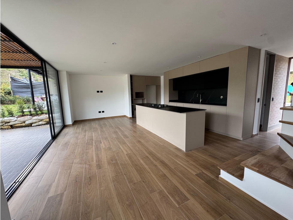 VENTA CASA PARA ESTRENAR EN HACIENDA LA ARGENTINA EL RETIRO. — foto 5