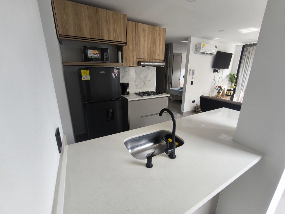 EDIFICIO EN VENTA CON LOCALES, APARTAMENTOS Y APARTAESTUDIOS (JD) — foto 5
