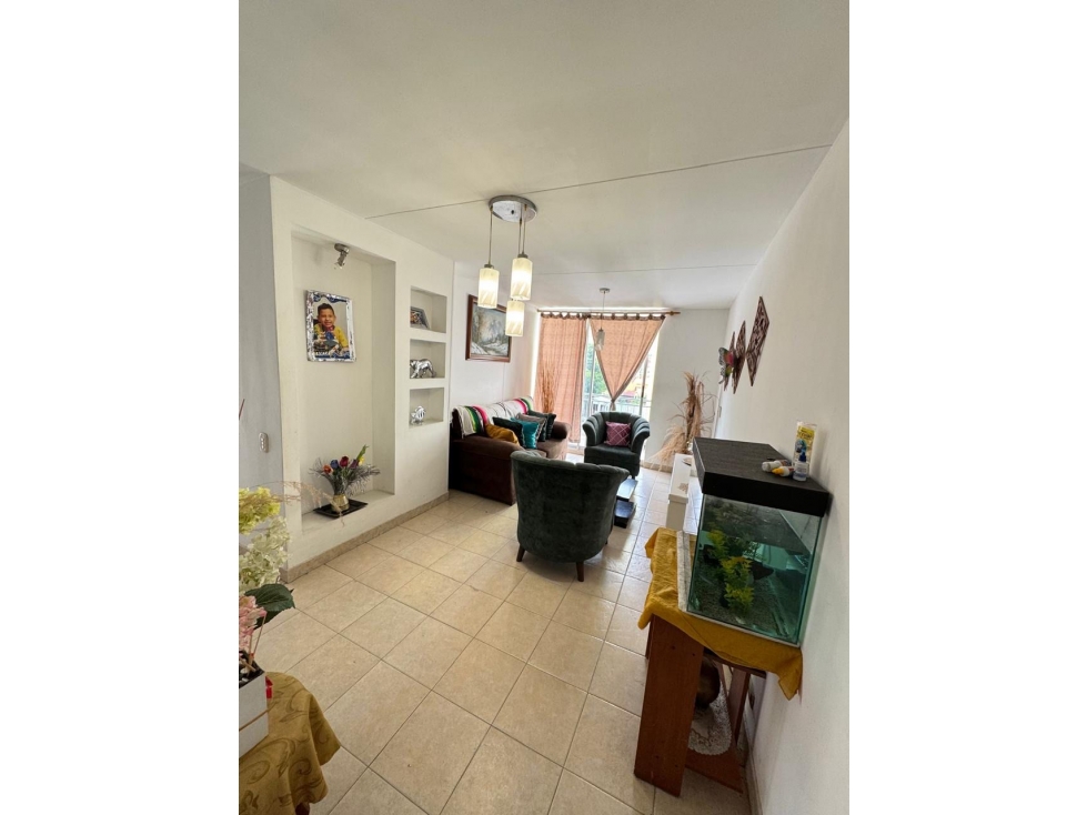 APARTAMENTO EN VENTA EN PRIMERO DE MAYO 3ER PISO S/A DC W:8410924