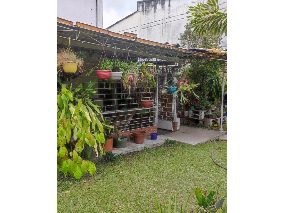 CASA EN VENTA PARA REMODELAR EN VIPASA DC W:9090370 — foto 2
