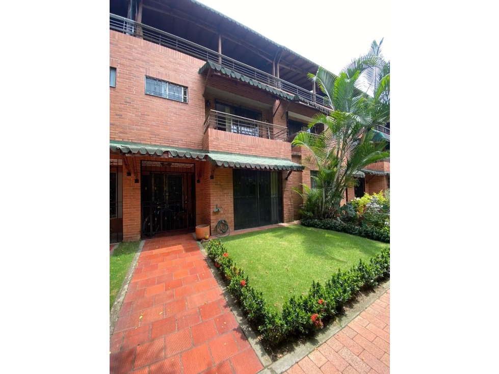 CASA EN VENTA EN CONJUNTO EN EL INGENIO DC W:10207337