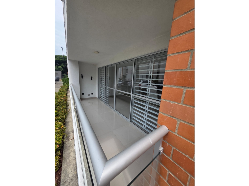 SE VENDE APTO 1ER PISO VALLE DEL LILI DC W:10488101 — foto 6
