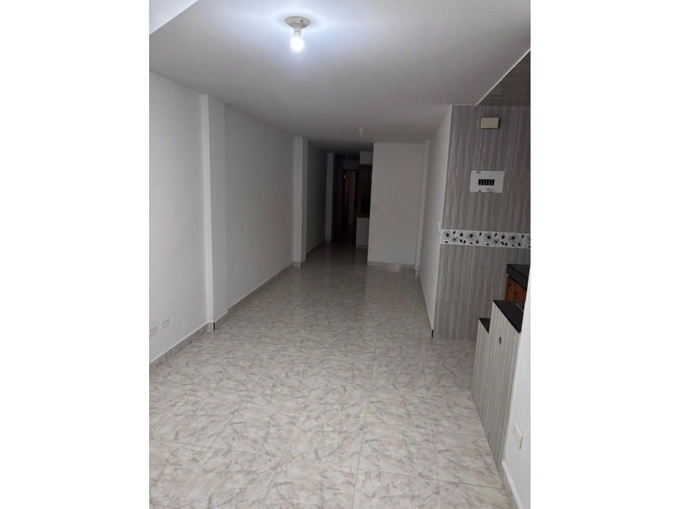 SE VENDE CASA DE TRES NIVELES INDEPENDIENTES EN LA FLORA DC W:9679737 — foto 3