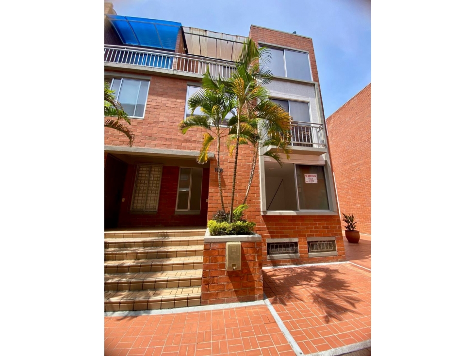CASA EN CONJUNTO RESIDENCIAL EN VENTA - VALLE DEL LILI DC W:10396741