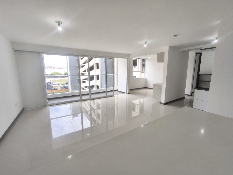 APARTAMENTO EN VENTA EN VALLE DEL LILI CON PARQUEADERO DOBLE (VR) — foto 4