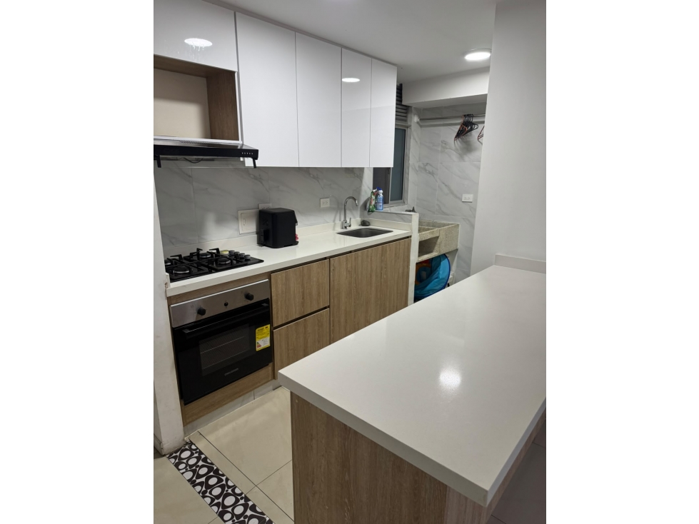 SE VENDE APARTAMENTO EN VALLE DEL LILI 2DO PISO DC W: 10440431
