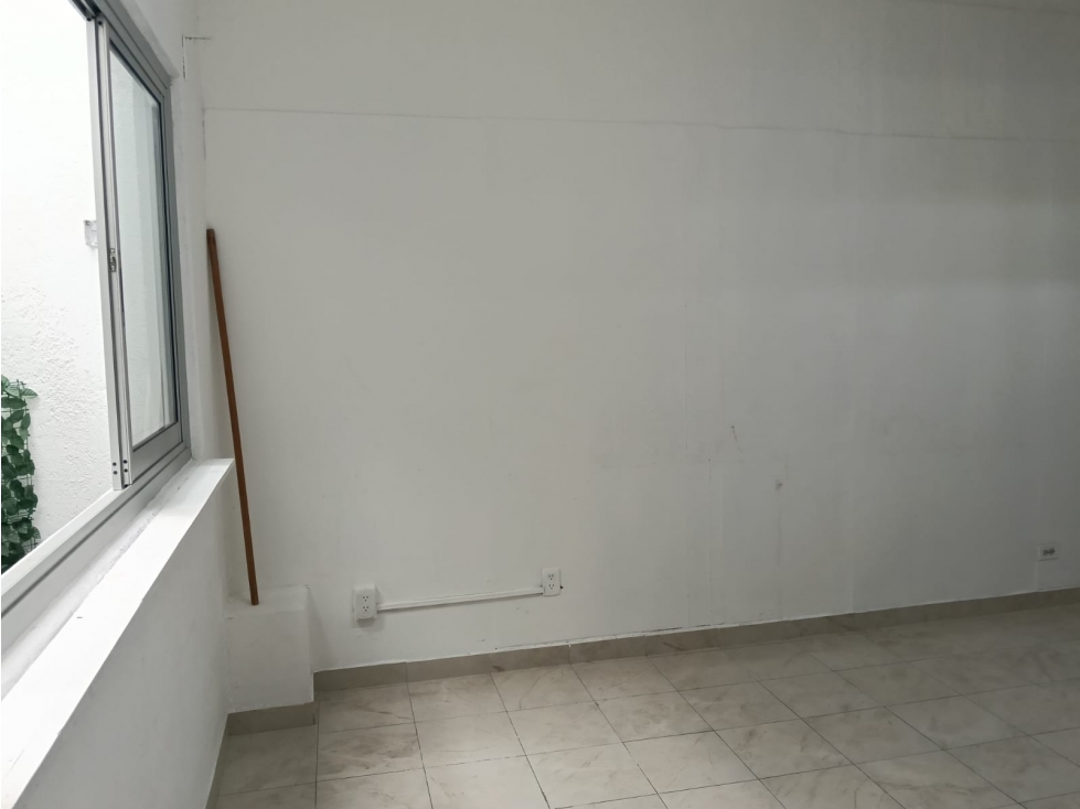 RENTA DE EXCELENTE OFICINA EN ROMA NORTE — foto 6