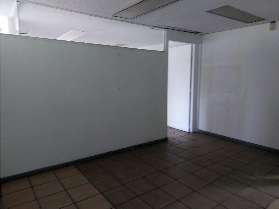RENTA DE EXCELENTE OFICINA DE 90M2 EN HIPODROMO CONDESA - 5
